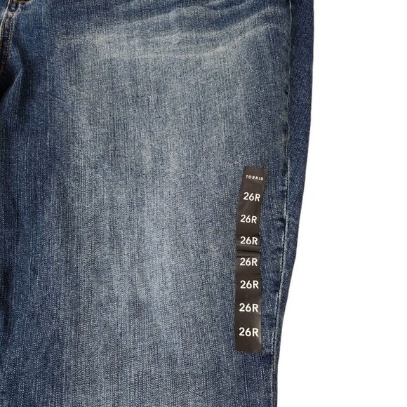 Torrid Skinny Jeans 26 Plus Womens Blue High-Rise Medium Wash Stretch NWOT - Picture 3 of 14